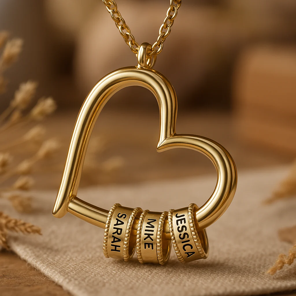 Collier Gravé « Cœur de la Famille »